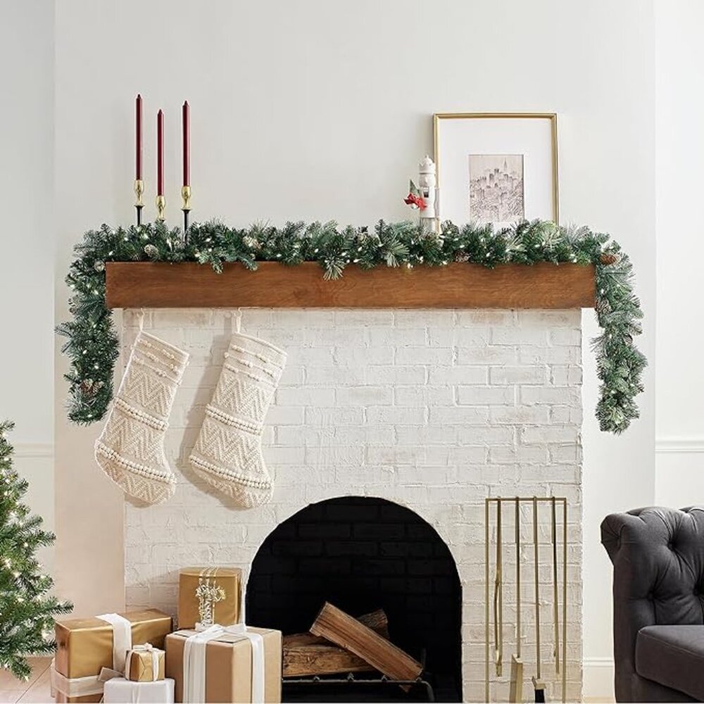 National Tree Company Pre-Lit Artificial Christmas Garland Battery/timer 9'